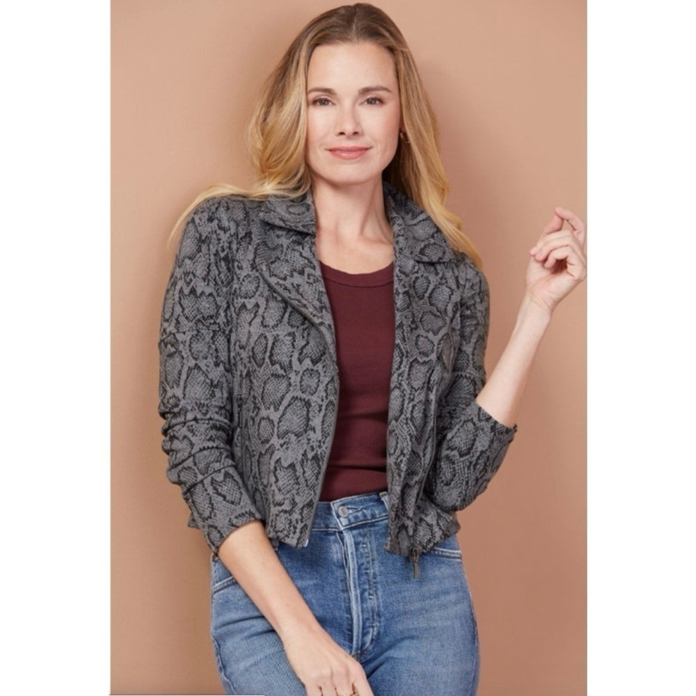 Gray Snake-Print Zip Knit Jacket - Women